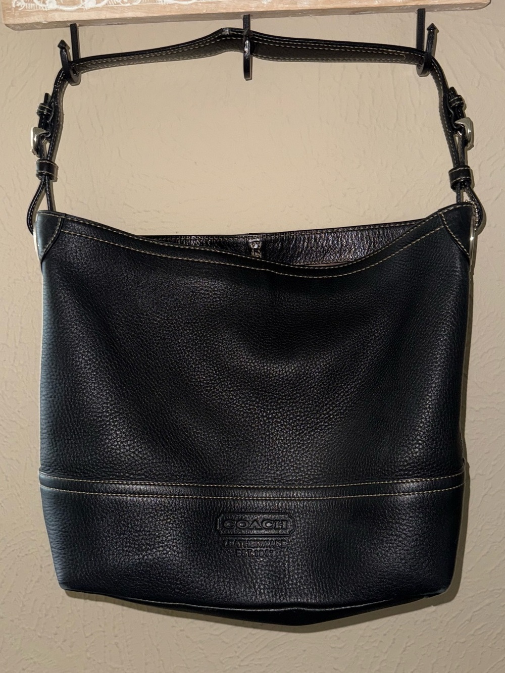 VINTAGE Y2K 2005 Coach Black Pebbled Leather Hobo Shoulder Bag